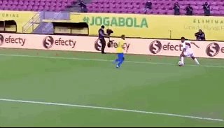 【世预赛】巴西2比0秘鲁 里贝罗头筹内马尔传射建功